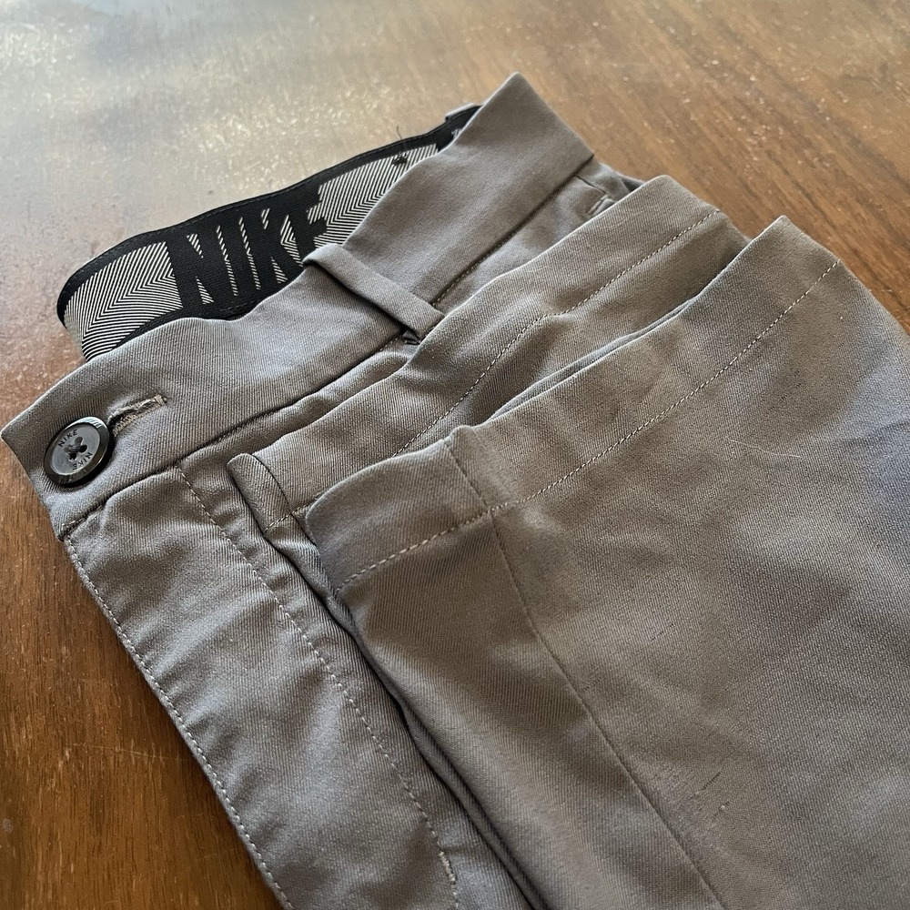 Nike Golf Pants Men 40x32 Gray Flat Front Stretch Flex Core Standard AJ5489